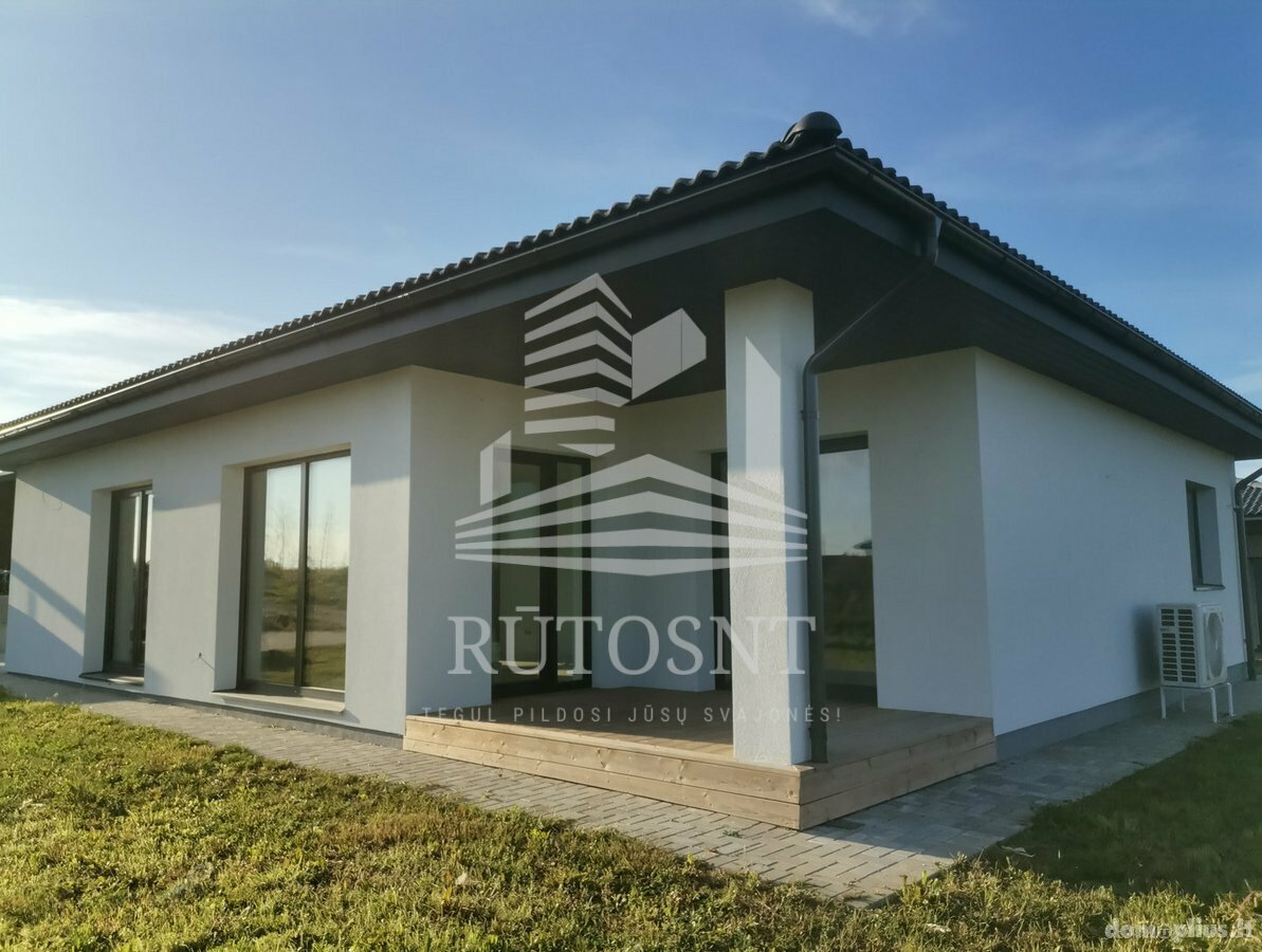 Parduodamas gyvenamasis namas Klaipėdos rajono sav., Švepeliuose, Nadruvių g.