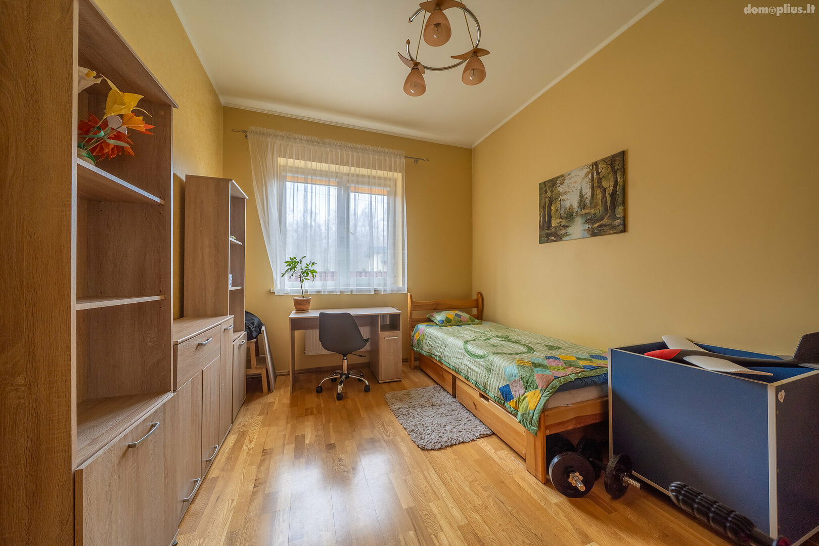 Parduodamas gyvenamasis namas Šiauliuose, Šimšėje, Spanguolių g.