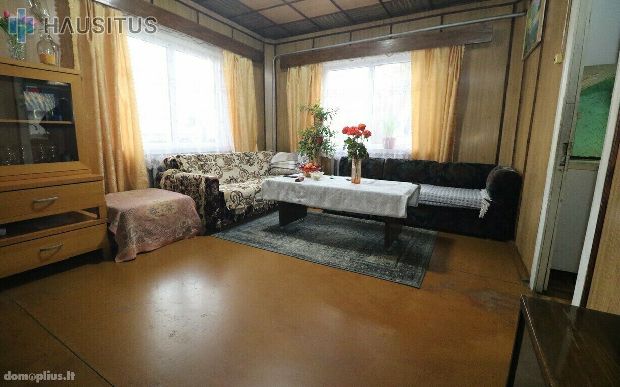 Parduodamas gyvenamasis namas Anykščių rajono sav., Troškūnuose, Sodų g.