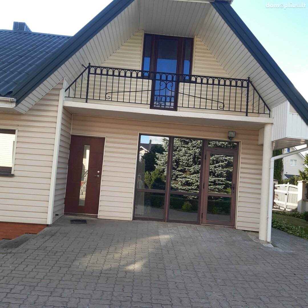 Продаётся дом Klaipėdos rajono sav., Jakuose, Pašto g.