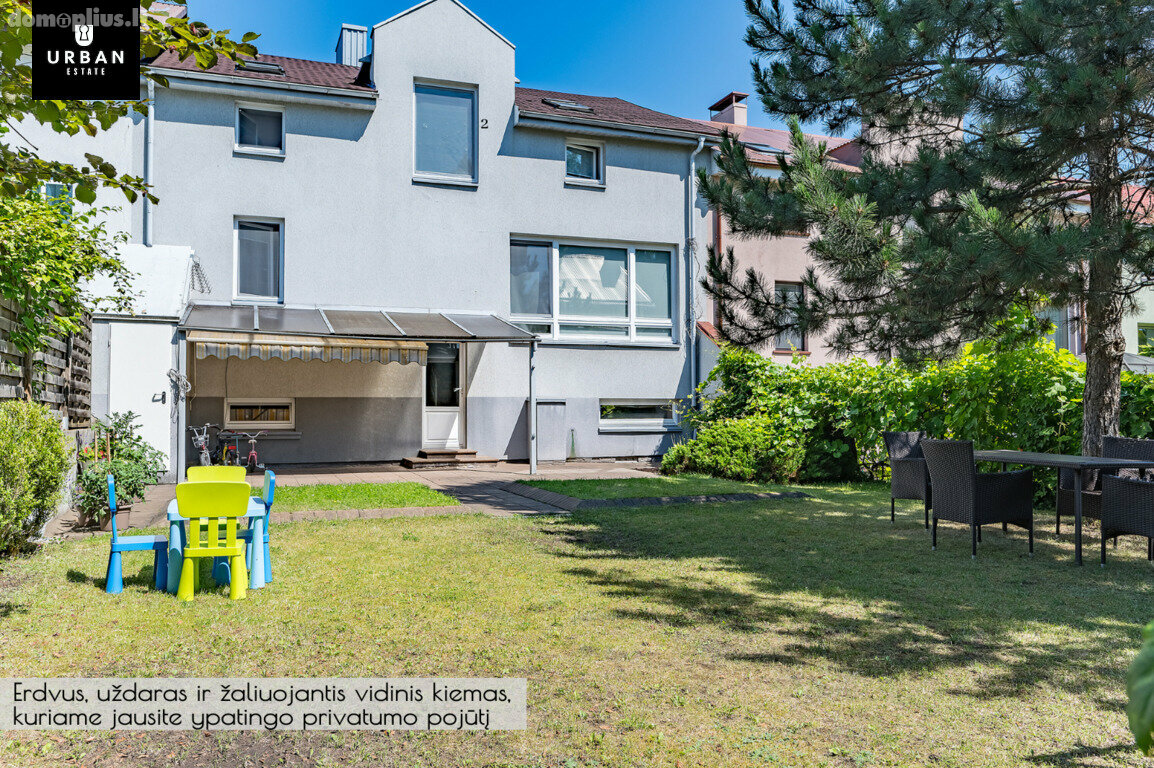 Продаётся дом Vilniuje, Santariškėse, Marijos Horodničienės g.