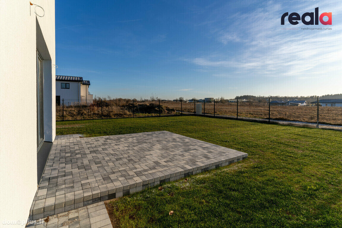 Parduodamas sublokuotas namas Vilniaus rajono sav., Daržininkuose, Pervažos g.