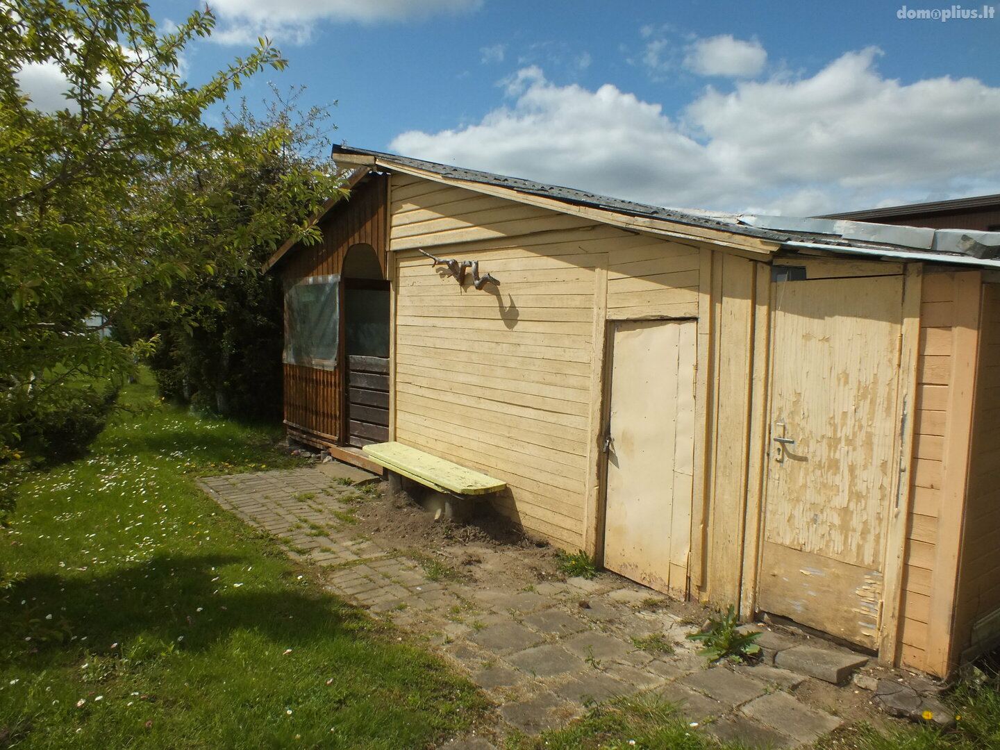 Продаётся дача Panevėžio rajono sav., Daukniškiuose, Eglių al.
