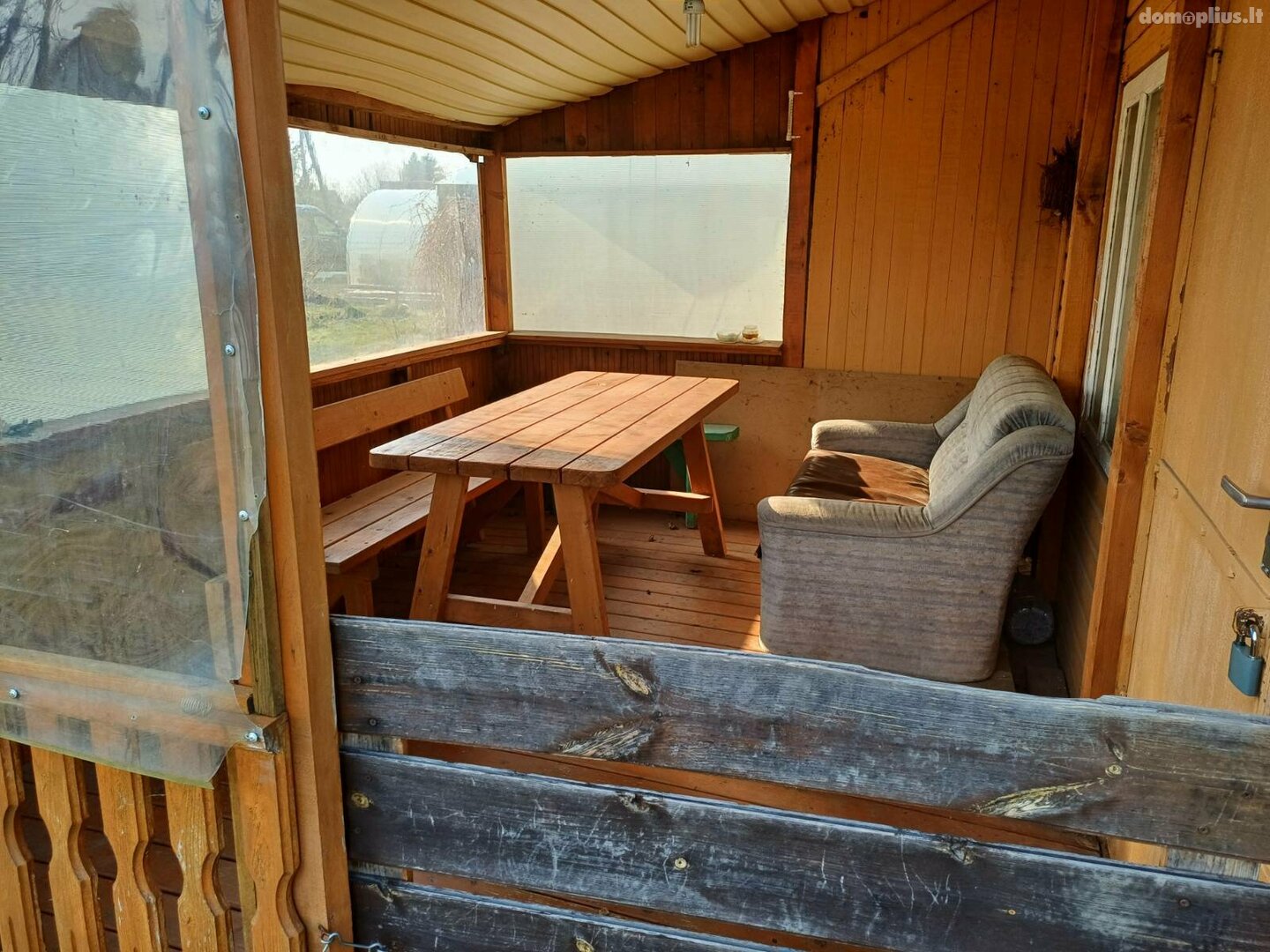 Продаётся дача Panevėžio rajono sav., Daukniškiuose, Eglių al.
