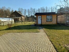 Sodo namas Panevėžio rajono sav., Plukiuose, Pievų g.