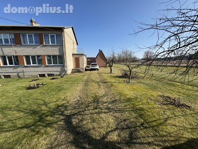 Parduodamas sublokuotas namas Kupiškio rajono sav., Byčiuose, Vijoklių g.