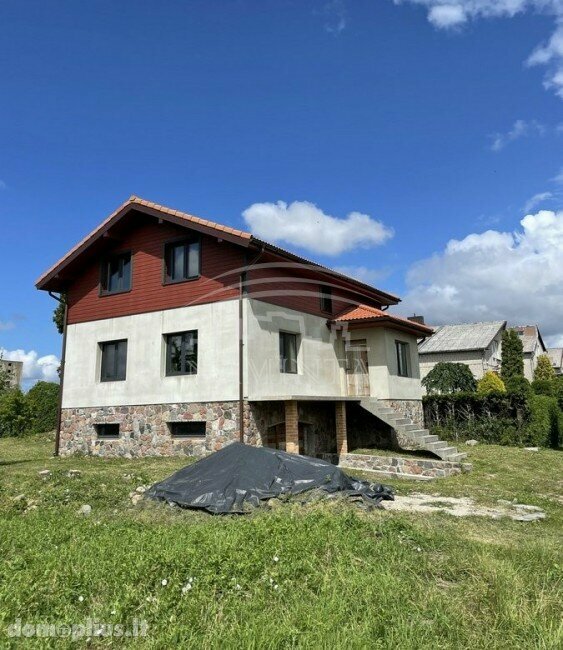 Parduodamas gyvenamasis namas Kretingos rajono sav., Kretingoje