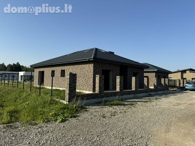 Parduodamas gyvenamasis namas Šiaulių rajono sav., Žaliūkėse, Danės g.