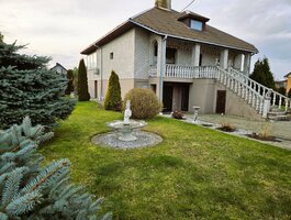 House Kauno rajono sav., Ramučiuose, Vijoklių g.