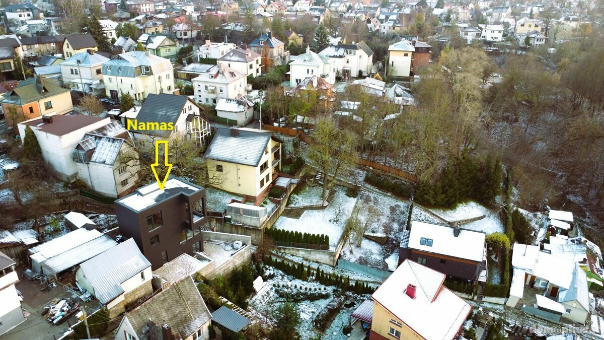 Parduodamas gyvenamasis namas Kaune, Žaliakalnyje, Širvintų 2-asis tak.