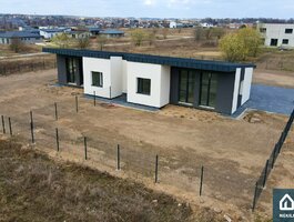 Parduodama gyvenamojo namo dalis Vilniaus rajono sav., Daržininkuose, Svajonių g.