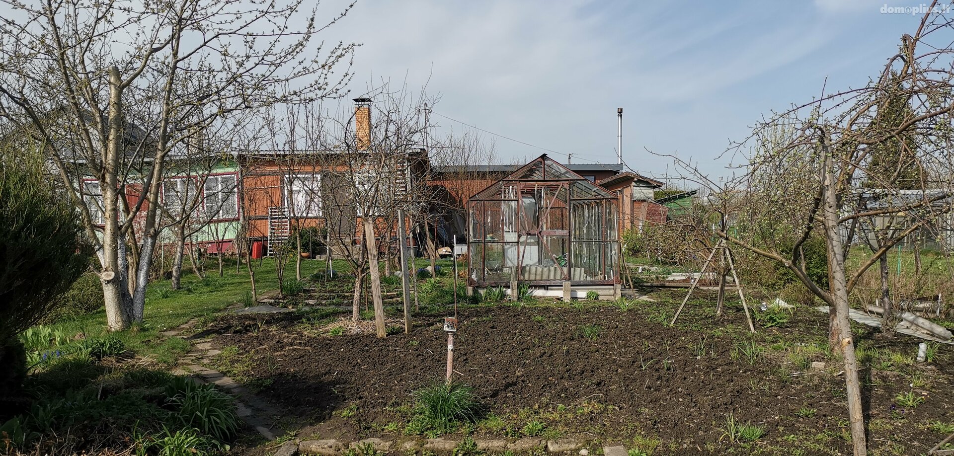 Parduodamas sodo namas Panevėžio rajono sav., Tičkūnuose, Vyšnių tak.