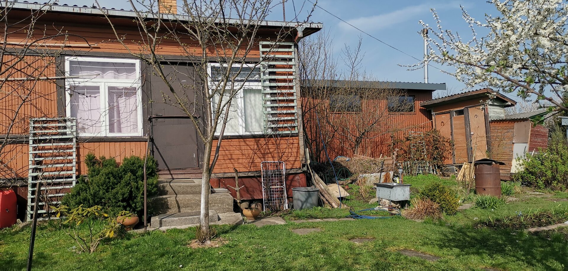 Parduodamas sodo namas Panevėžio rajono sav., Tičkūnuose, Vyšnių tak.