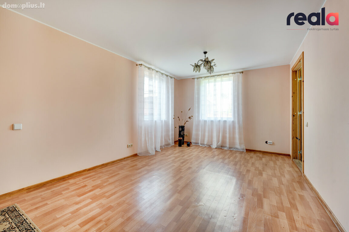 Parduodamas gyvenamasis namas Kaišiadorių rajono sav., Kaišiadoryje, Gedimino g.