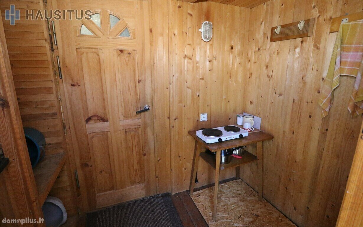 Parduodamas gyvenamasis namas Anykščių rajono sav., Anykščiuose, Taikos g.