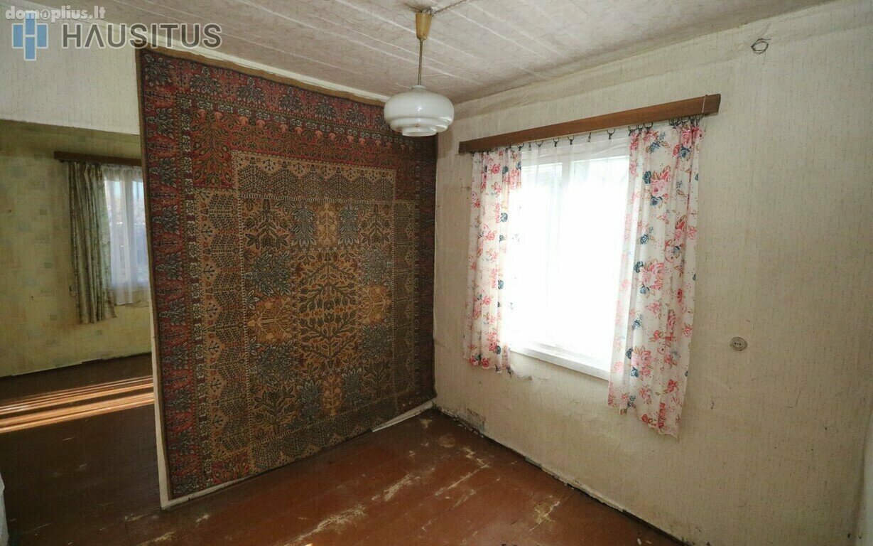 Parduodamas gyvenamasis namas Anykščių rajono sav., Anykščiuose, Taikos g.
