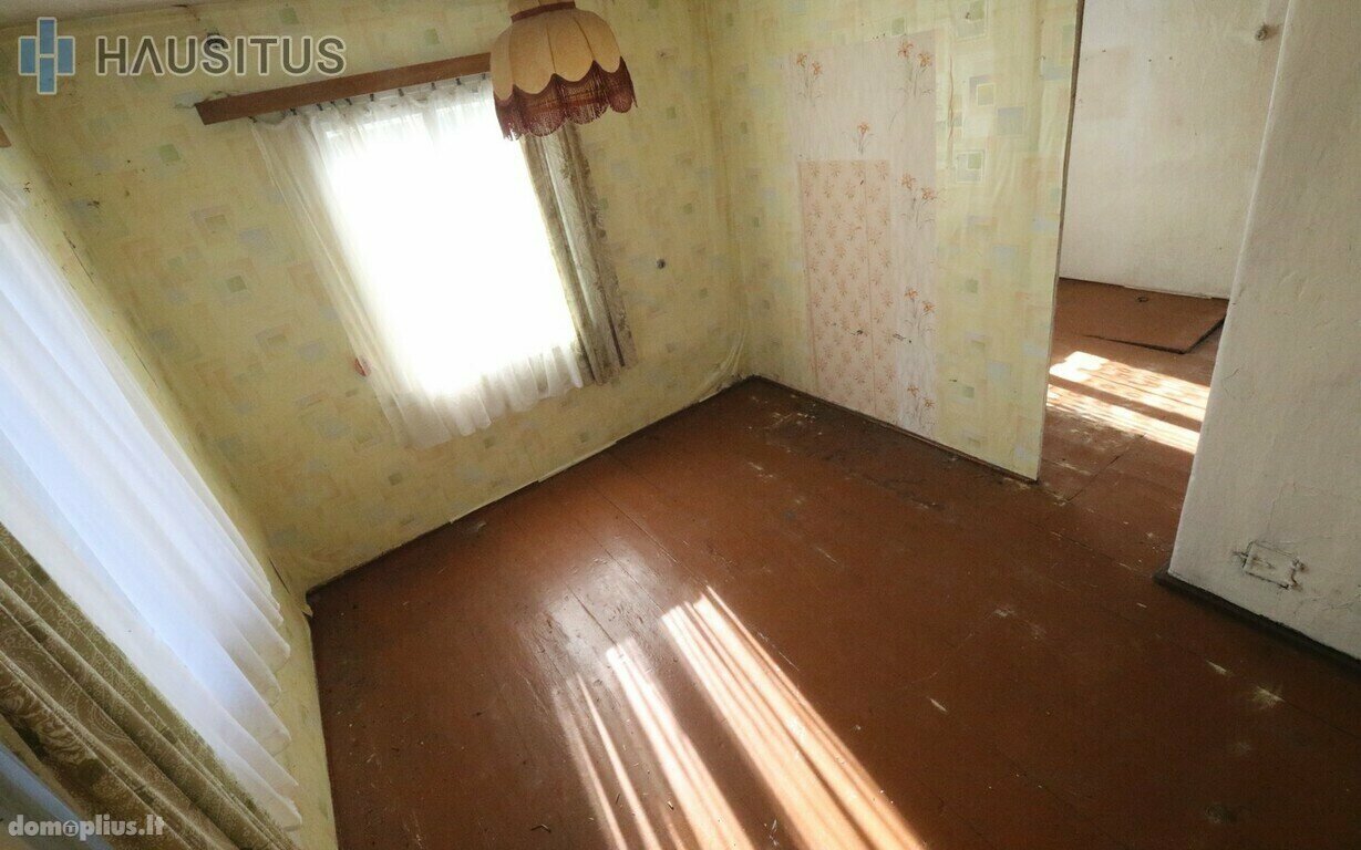 Parduodamas gyvenamasis namas Anykščių rajono sav., Anykščiuose, Taikos g.