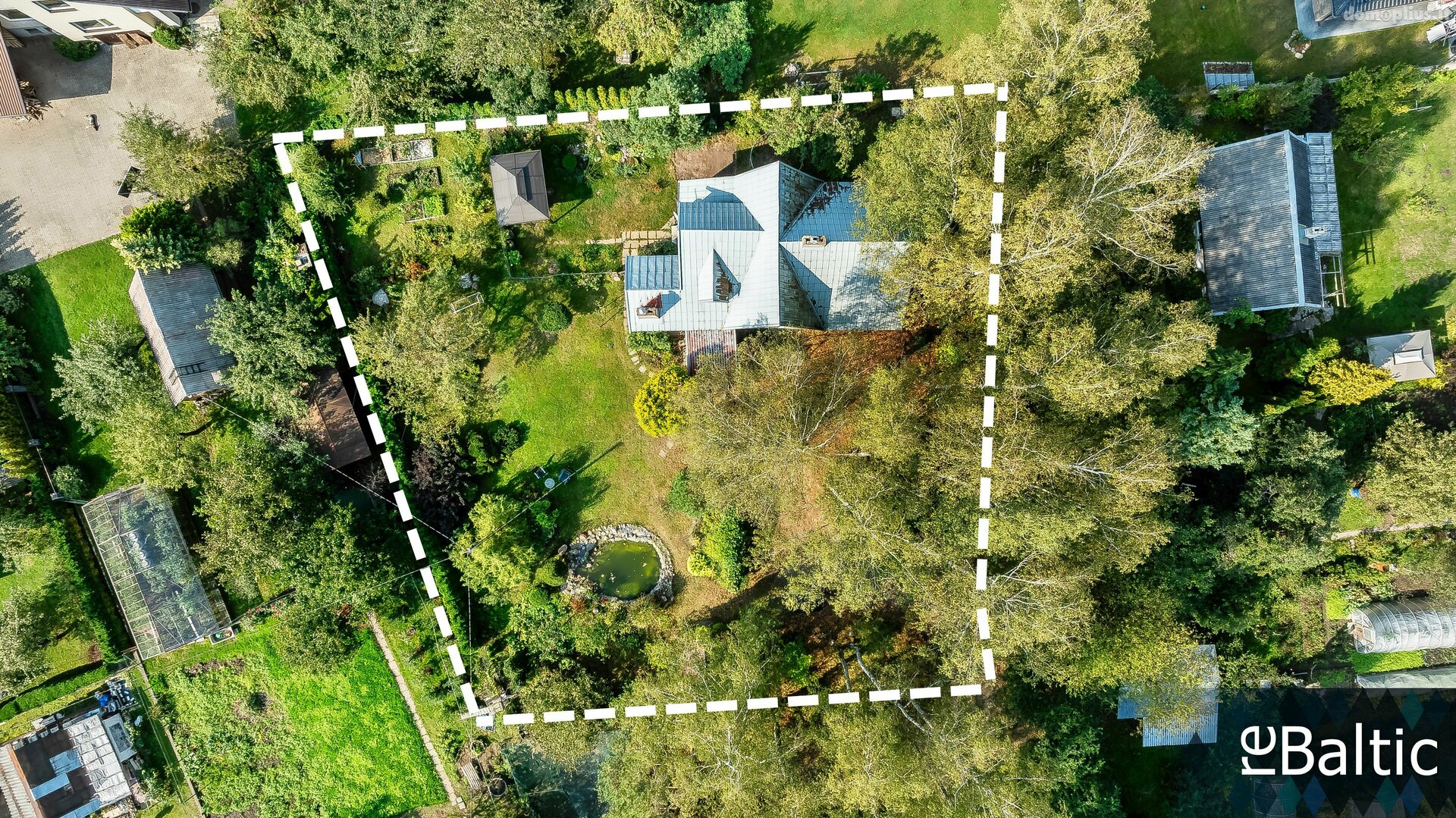 Parduodamas gyvenamasis namas Vilniuje, Antakalnyje, Juodvarnių Sodų 26-oji g.