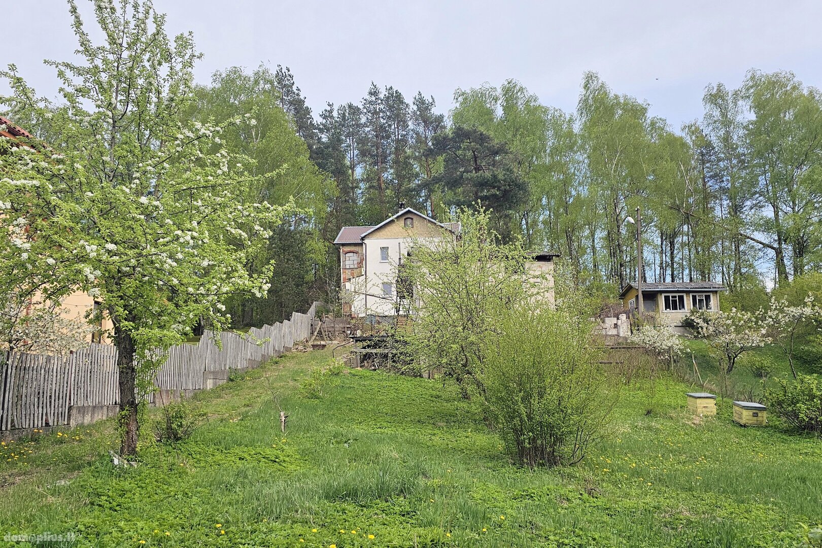 Parduodamas sodo namas Vilniuje, Antakalnyje, Pupojų Sodų 15-oji g.