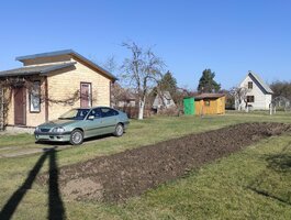Sodo namas Panevėžio rajono sav., Daukniškiuose, Žilvino g.