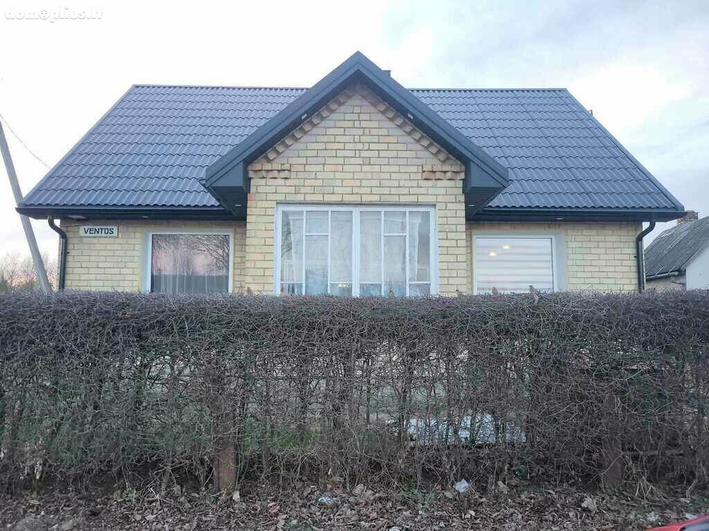 Parduodamas gyvenamasis namas Šiaulių rajono sav., Kuršėnuose, Ventos g.