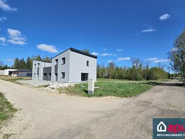 Parduodama gyvenamojo namo dalis Vilniaus rajono sav., Lindiniškėse, Tvenkinio g.
