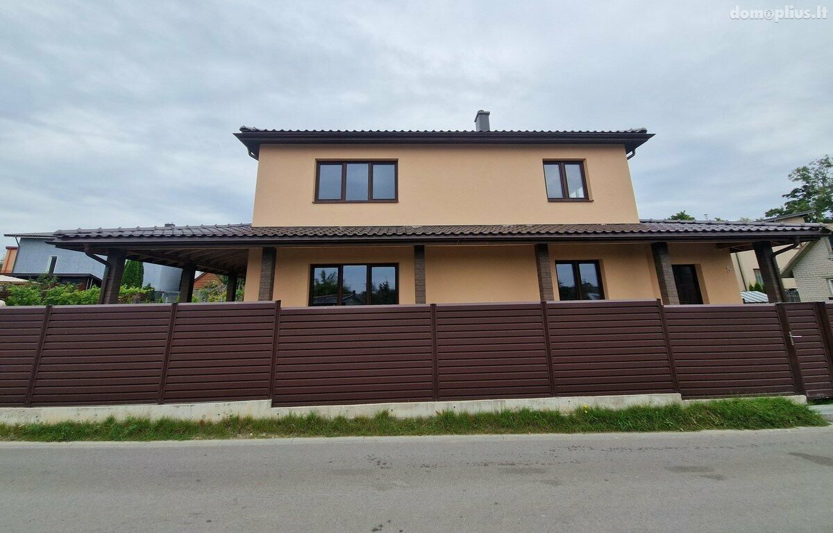 Parduodamas gyvenamasis namas Klaipėdoje, Mažojo kaimelio