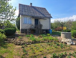Parduodamas sodo namas Alytaus rajono sav., Bazoruose, Kriaušių g.