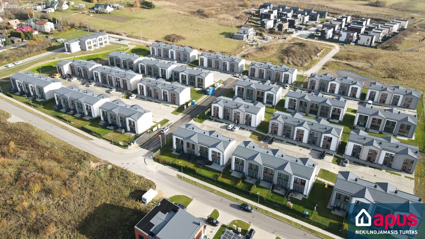 Parduodamas sublokuotas namas Vilniuje, Kalnėnuose, Azerų g.