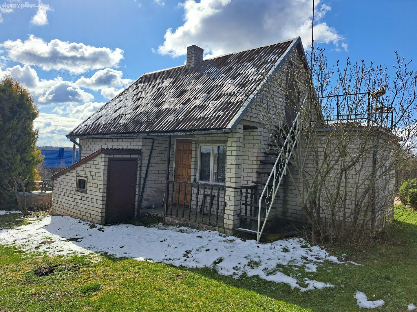 Parduodamas sodo namas Alytaus rajono sav., Bazoruose, Pamiškės g.
