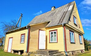 Sodyba Kupiškio rajono sav., Subačiuje, Malūno g.