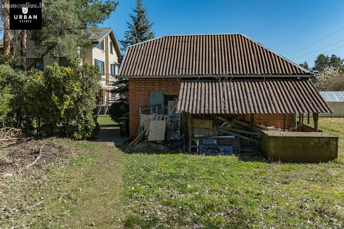 House for sale Vilniuje, Lazdynėliuose, Šalnos g.