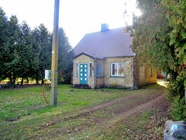 Gyvenamasis namas Biržų rajono sav., Geidžiūnuose, Biržų g.