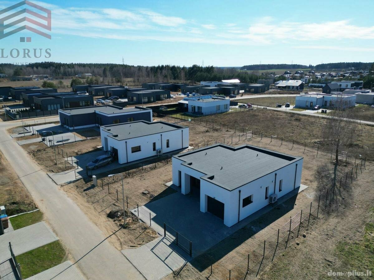 Parduodamas gyvenamasis namas Trakų rajono sav., Dobrovolėje, Dobrovolės g.
