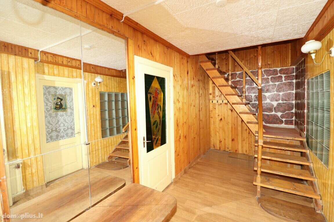 Parduodamas gyvenamasis namas Biržų rajono sav., Biržuose, J. Janonio g.