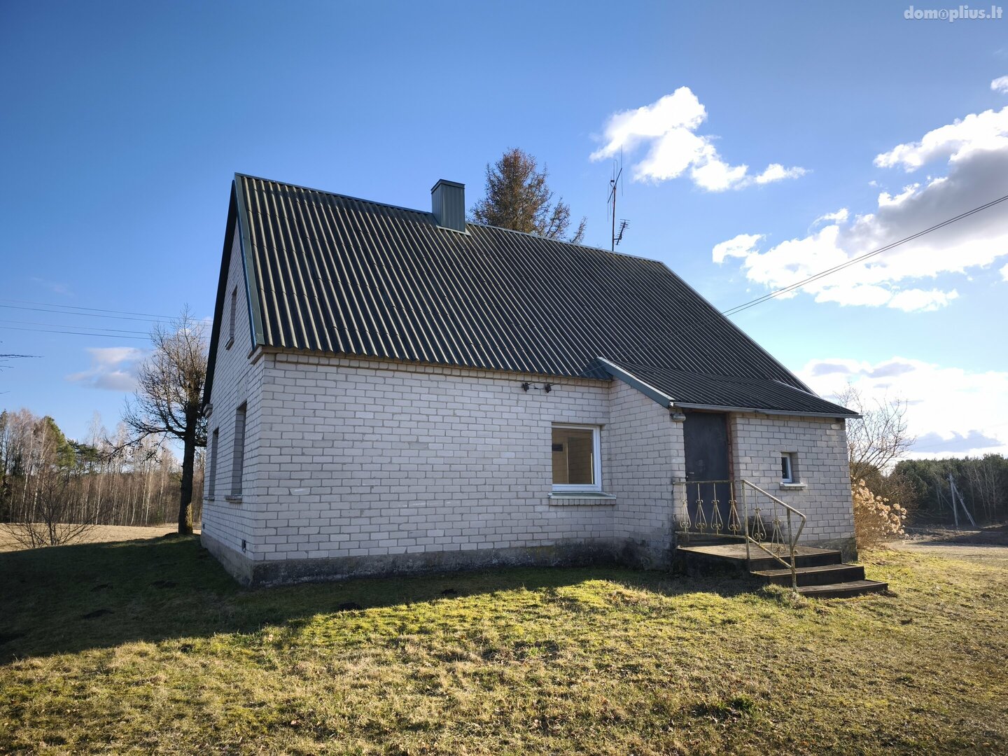 Parduodamas gyvenamasis namas Molėtų rajono sav., Melninkuose