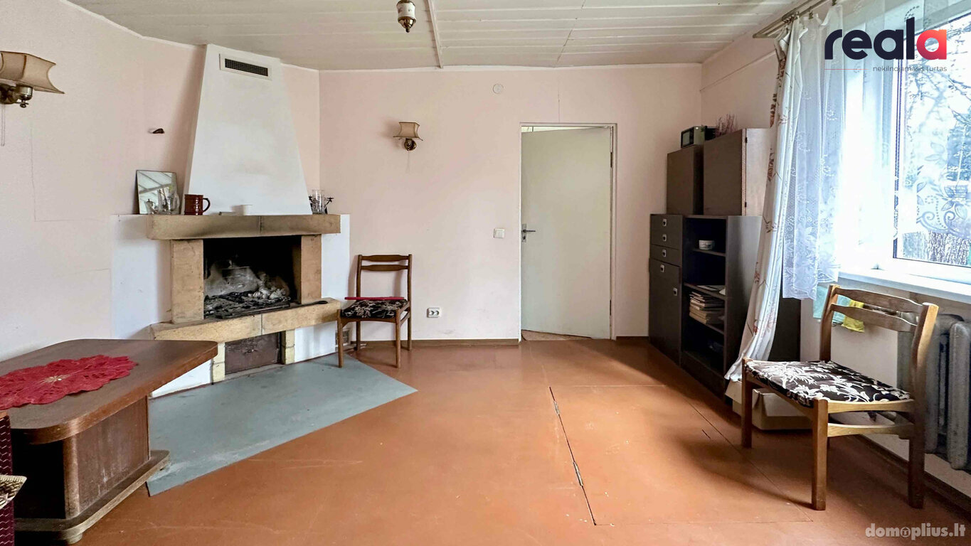 Parduodamas gyvenamasis namas Trakų rajono sav., Aukštadvaryje, Vilniaus g.
