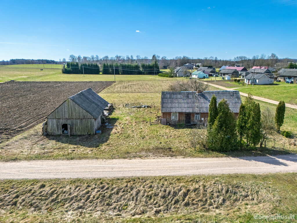 Parduodamas gyvenamasis namas Šilalės rajono sav., Žvingiuose