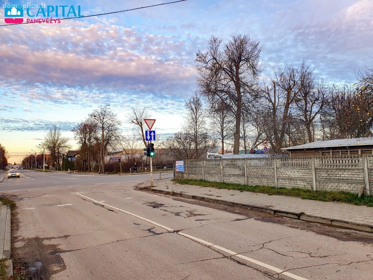Parduodama gyvenamojo namo dalis Panevėžyje, Centre, Klaipėdos g.