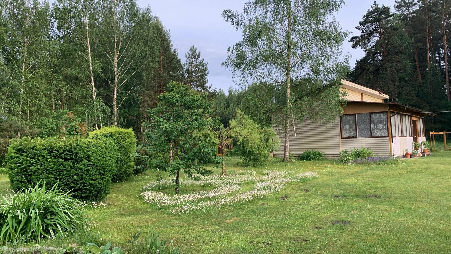 Parduodamas gyvenamasis namas Panevėžio rajono sav., Maksvytiškiuose, Verslo g.