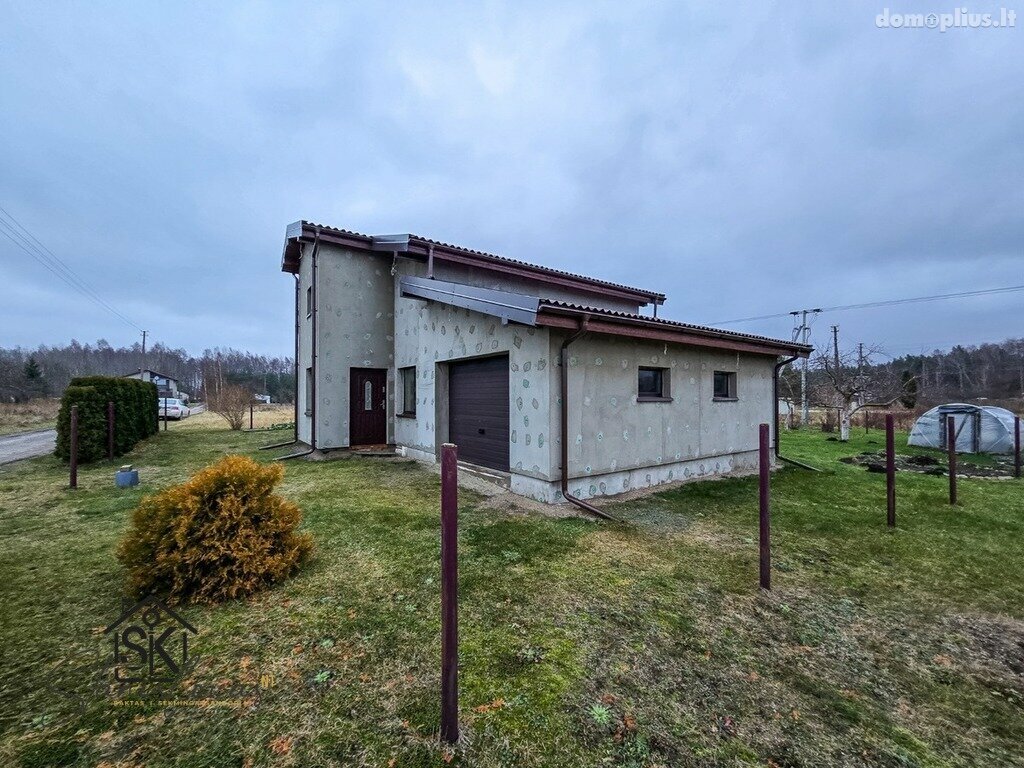 Parduodamas gyvenamasis namas Šilutės rajono sav., Traksėdžiuose, Pienininko 3-iasis tak.