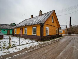 Gyvenamasis namas Biržų rajono sav., Vabalninke, J. Naujalio g.