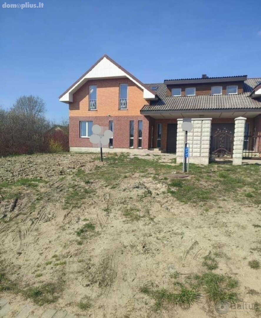 Parduodamas gyvenamasis namas Klaipėdoje, Tauralaukyje, Debesų g.