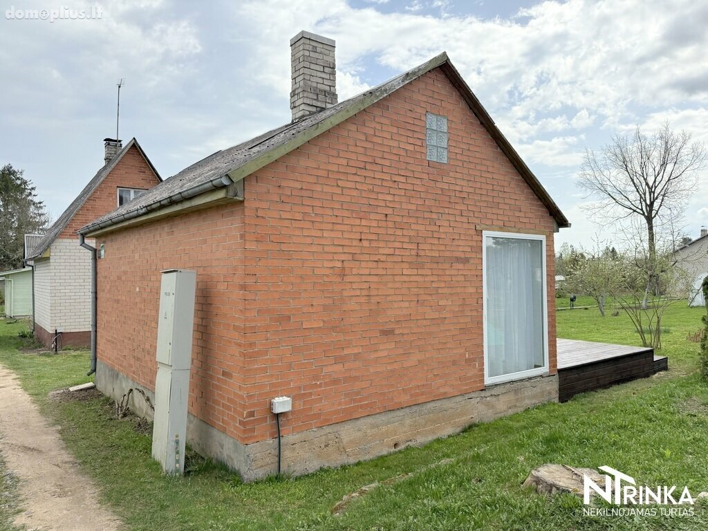 Parduodamas sodo namas Šiauliuose, Bačiūnuose, Lakštingalos Sodų 10-oji g.