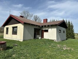 Gyvenamasis namas Plungės rajono sav., Alsėdžiuose, Platelių g.