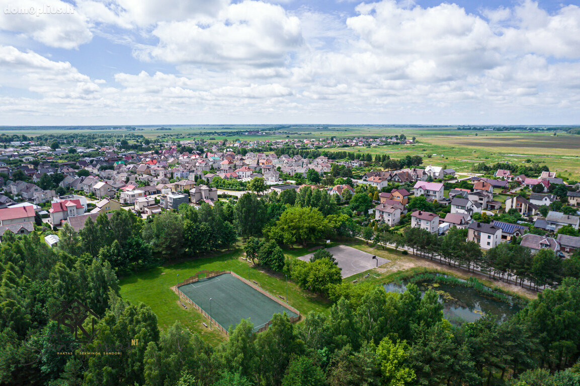 Parduodamas gyvenamasis namas Šilutės rajono sav., Šilutėje, Komunarų g.