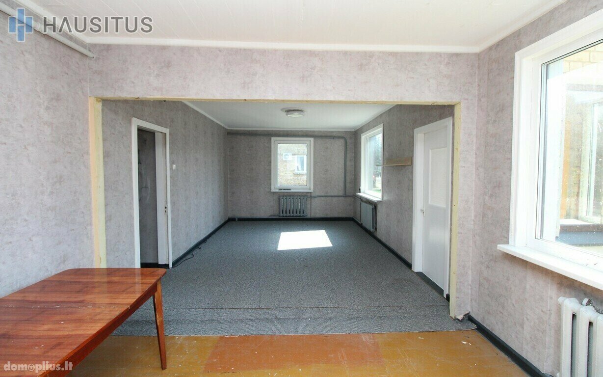 Parduodamas gyvenamasis namas Panevėžyje, Rožėse, Rūtų g.