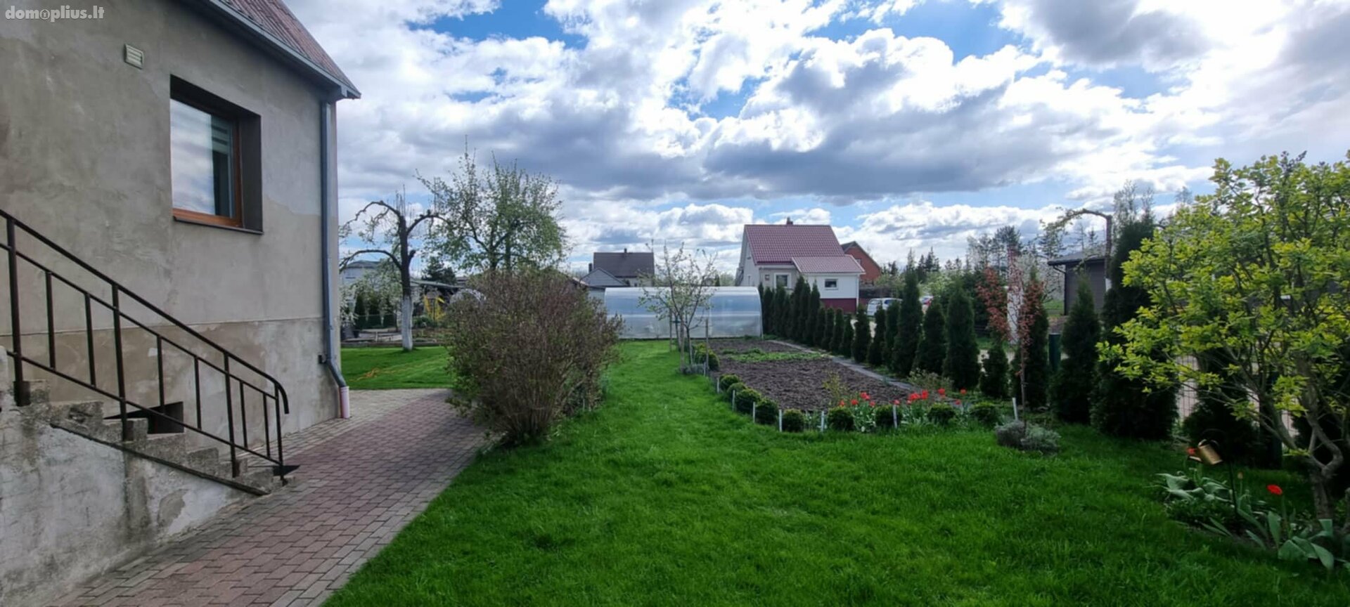 Parduodamas sodo namas Šiaulių rajono sav., Raizgiuose, Kalnelio g.