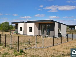 Parduodama gyvenamojo namo dalis Vilniaus rajono sav., Daržininkuose, Svajonių g.