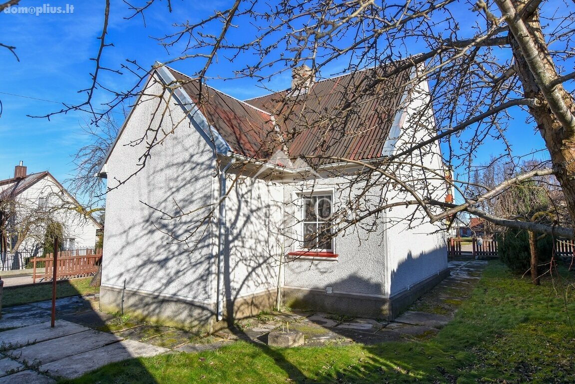 Parduodamas gyvenamasis namas Kelmės rajono sav., Kelmėje, A. Mackevičiaus g.